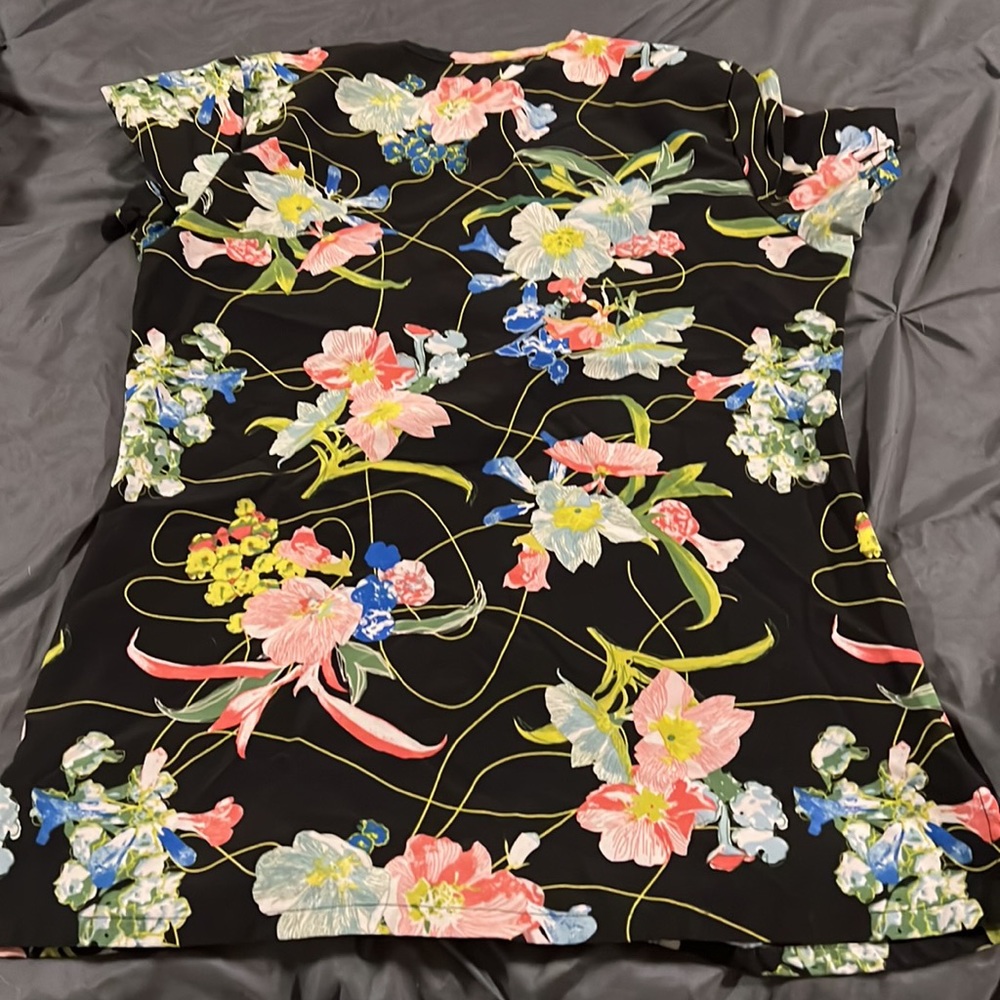 GT SCRUB TOP - Picture 2 of 2